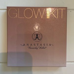 Anastasia Beverly Hills That Glow Glow Kit